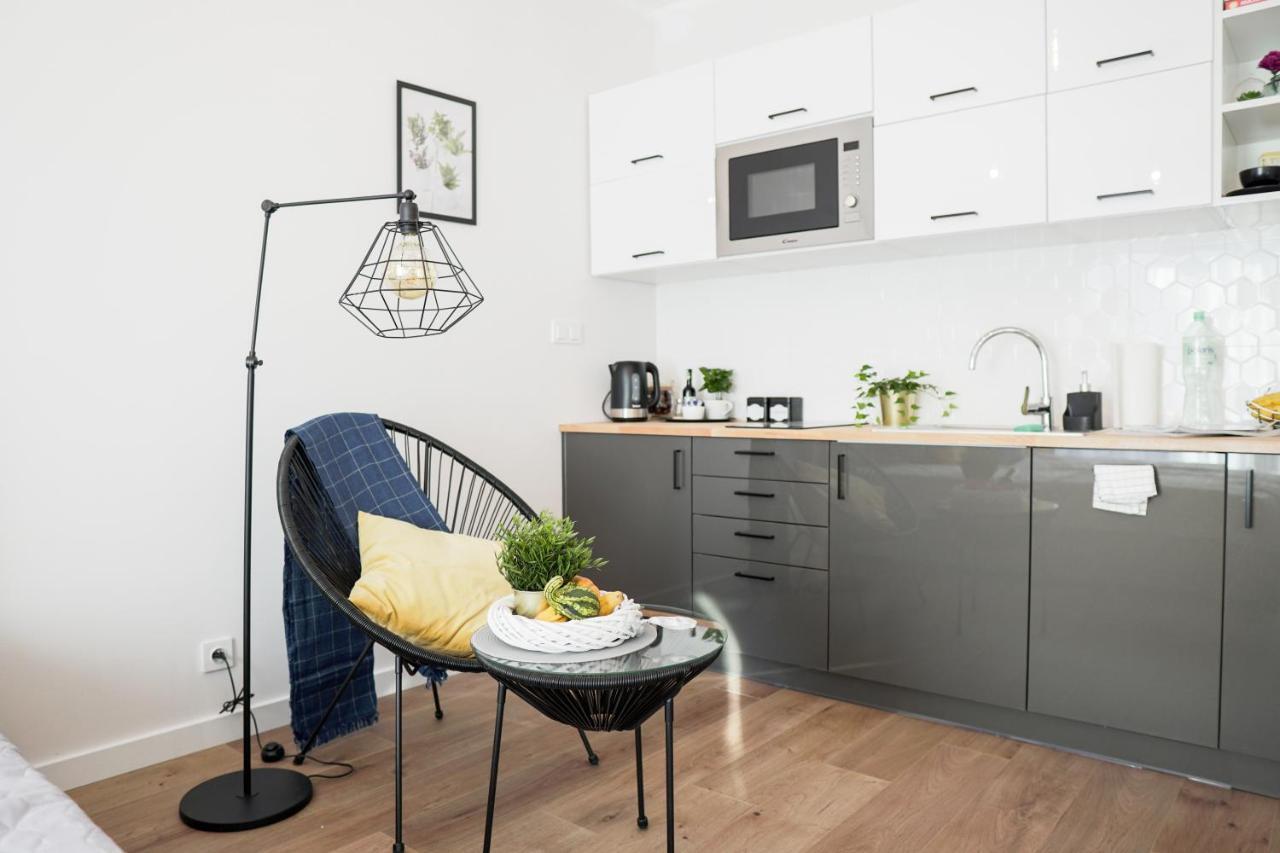 Vizzit Us Premium Apartments Warschau Exterior foto