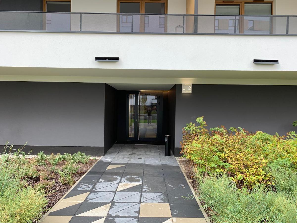Vizzit Us Premium Apartments Warschau Exterior foto